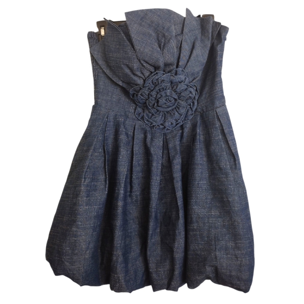 Romeo & Juliet Couture Sleeveless Denim Dress With Floral Detail Size Medium